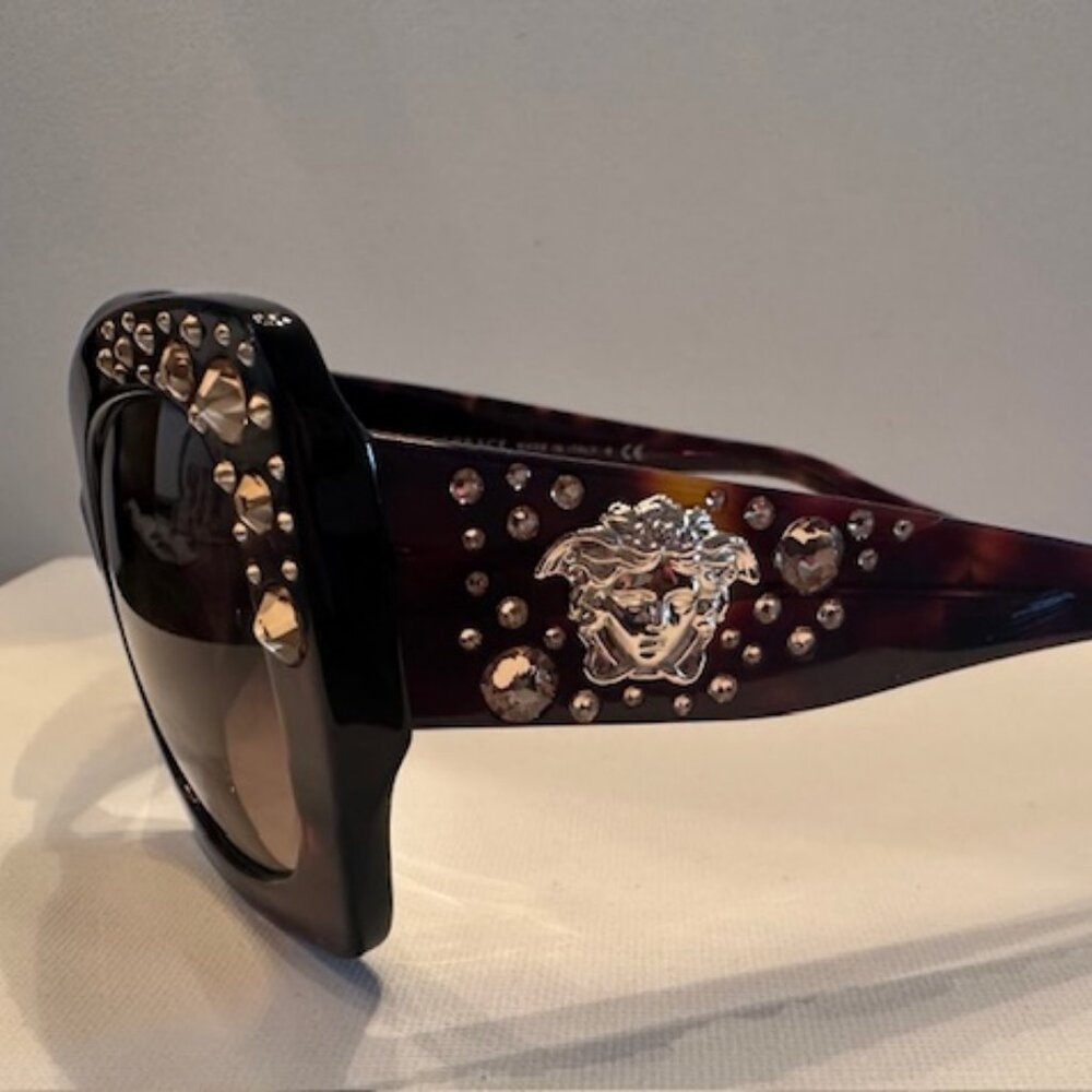 Versace Mod 4308-B Tortoise Shell Sunglasses - image 2